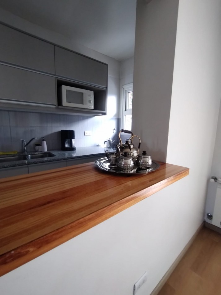Alquiler Departamento 2 Ambientes con Cochera