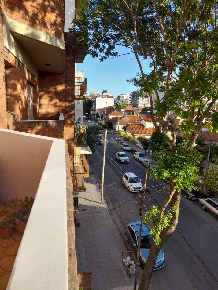 Alquiler Departamento 2 Ambientes con Cochera