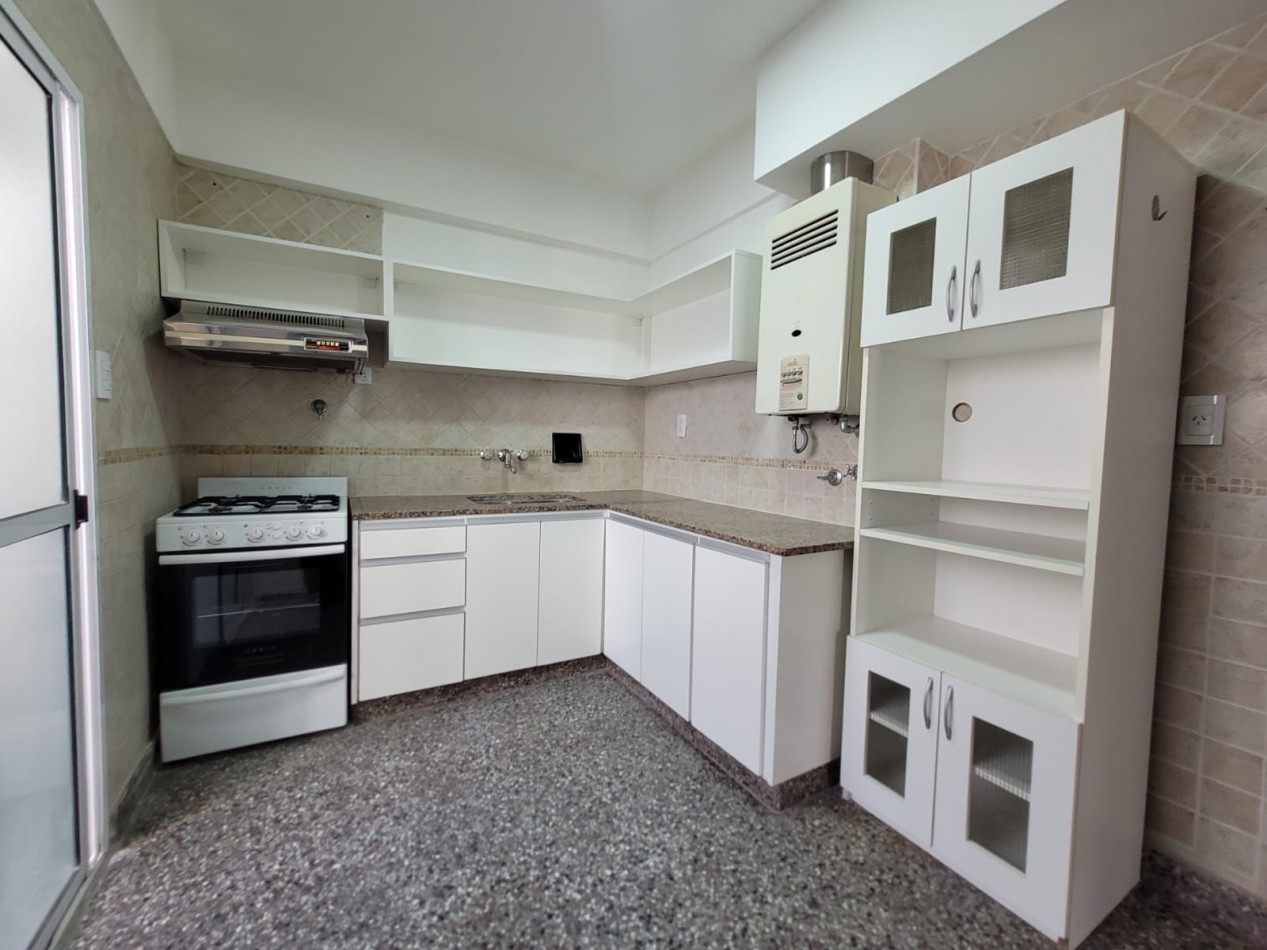 Venta departamento 3 ambientes, Mar del Plata 
